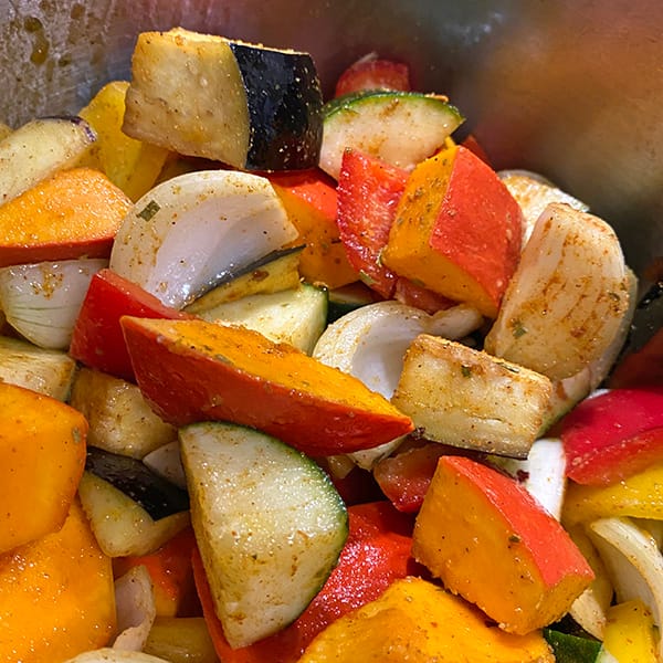 groente met olie en kruiden groente met olie en kruiden